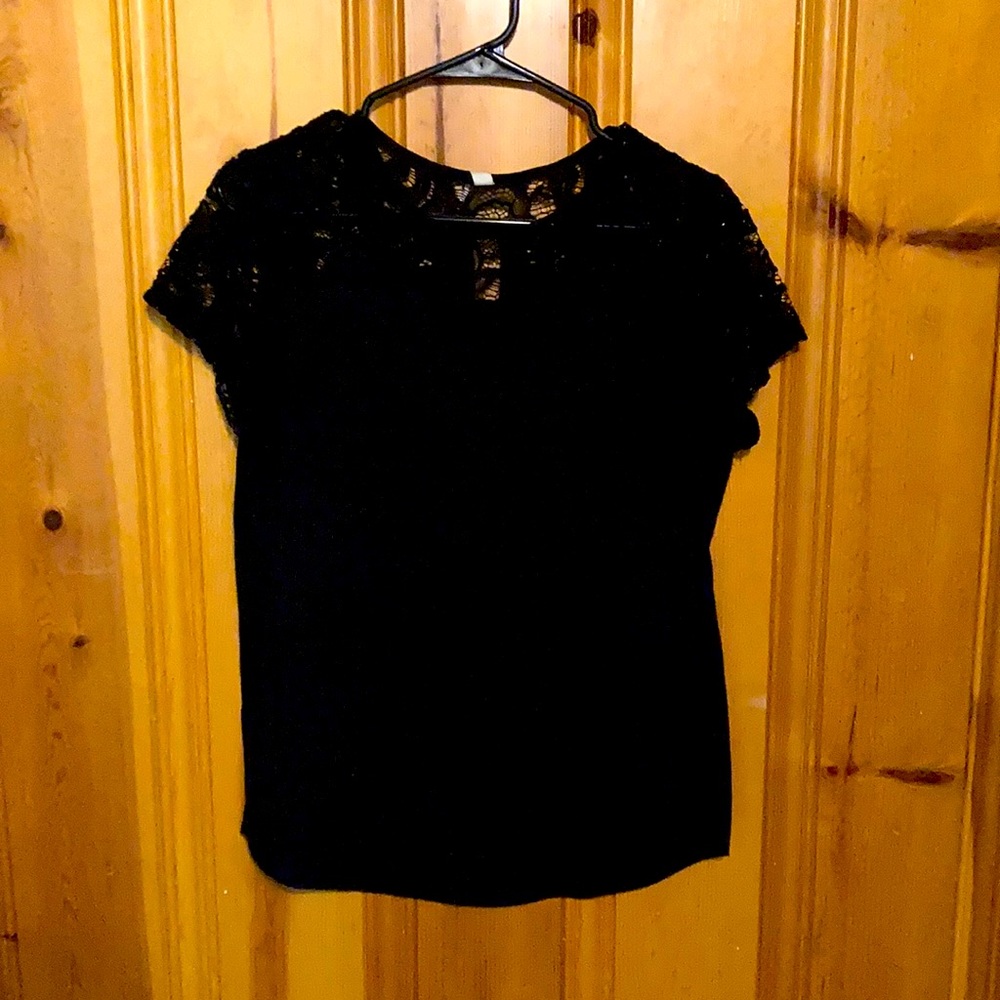 Black lace top size small